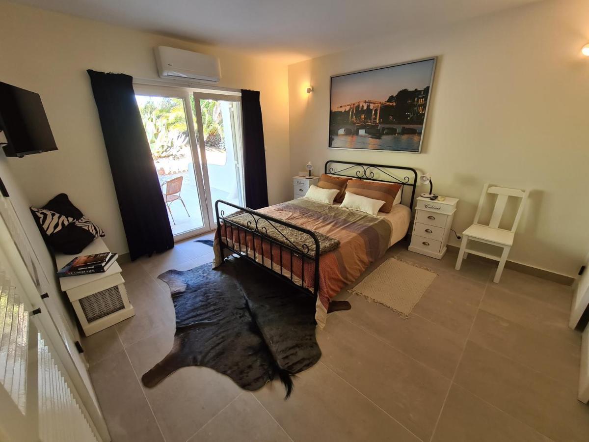 Quinta Omorka Suites Lagos Exteriör bild